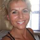 Sexy Stephani from Kalamazoo Wants to Play on Sex Cam